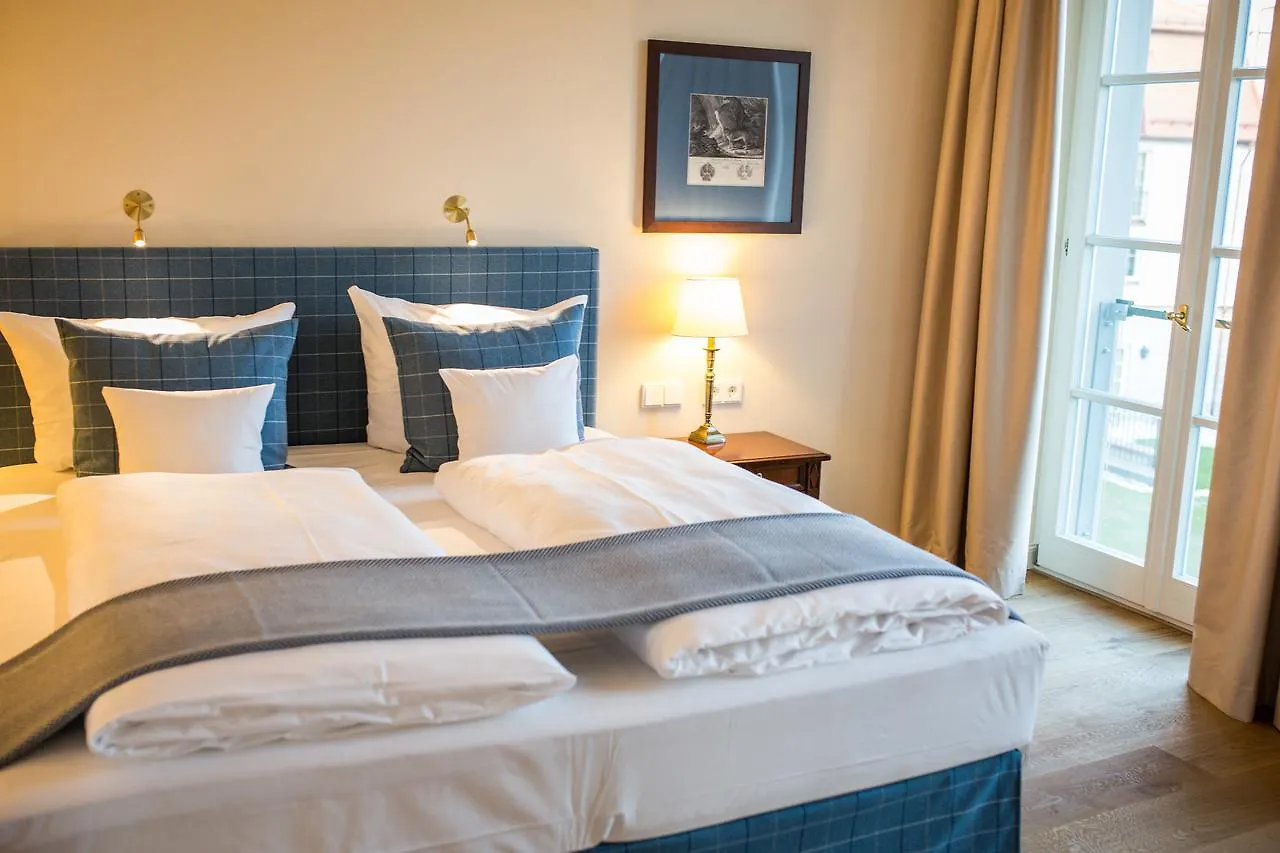 Hotel Schloss Leitheim